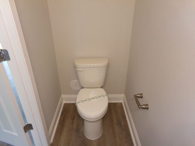 Building Photo - Welcome to Jacks Branch Townhomes – Modern...