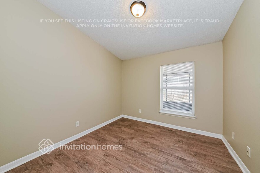 Building Photo - 4508 Stable Dr