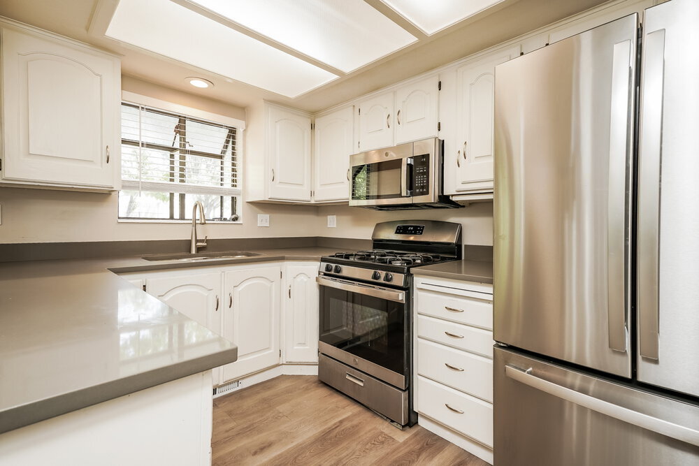 Building Photo - 149 N 400 W