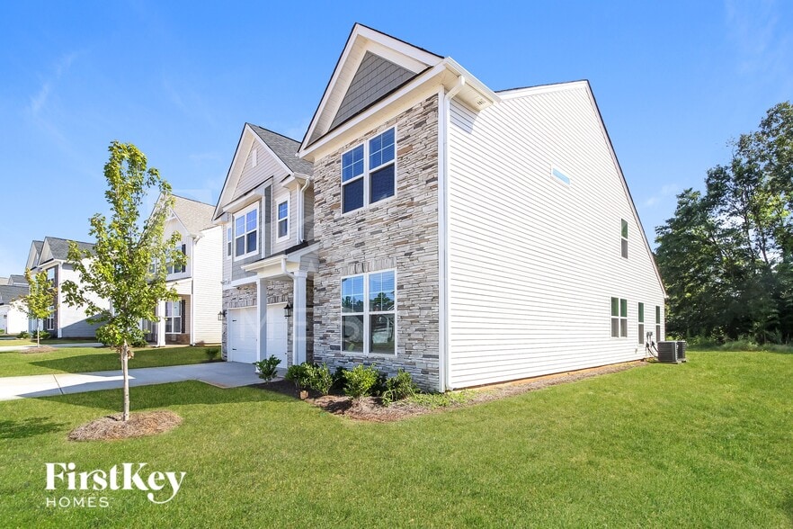 Building Photo - 425 Yoshino Cherry Dr