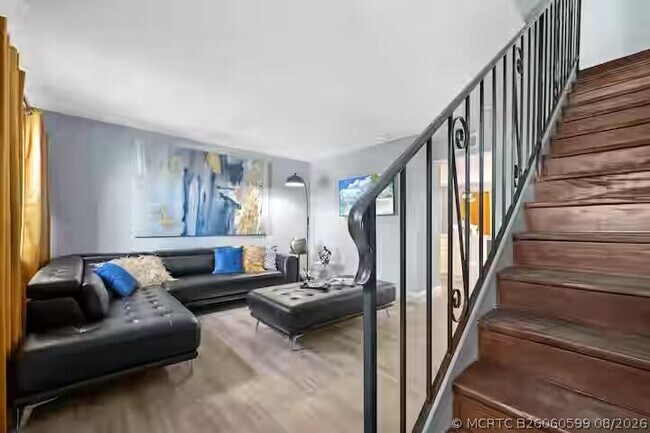 Building Photo - 2015 NW 37th Terrace