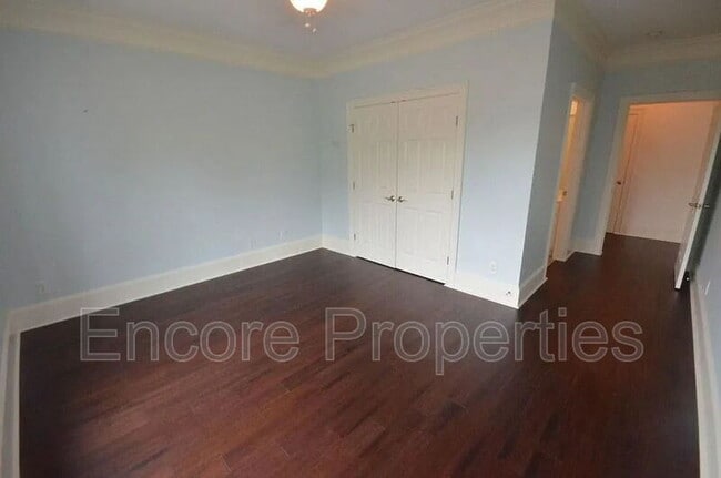 Building Photo - 936 Portstewart Dr