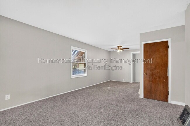 Building Photo - 161 Cameron Rd