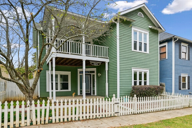 Primary Photo - 439 Grant St SE