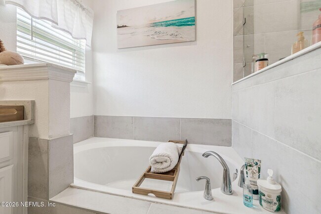 Building Photo - 84651 Balsam Ct