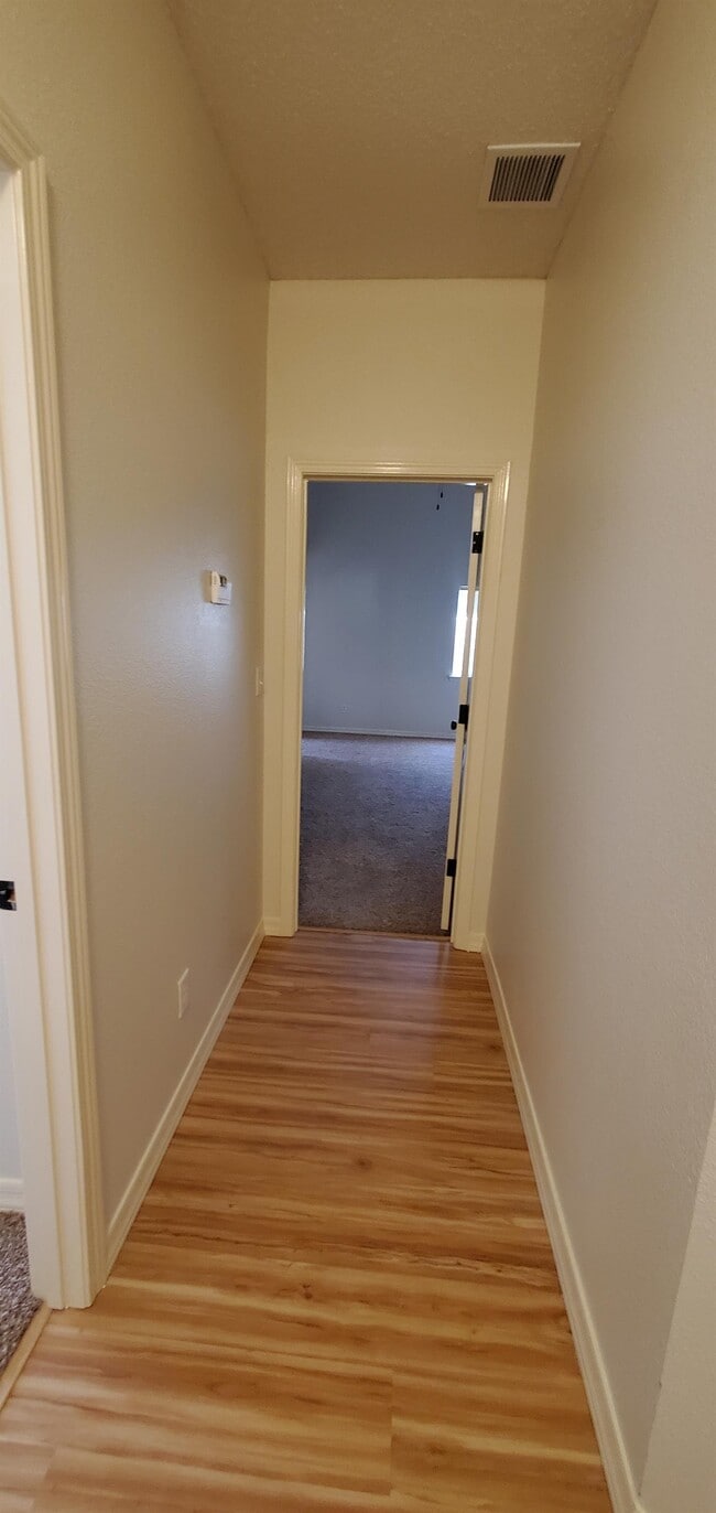 Building Photo - 14345 Apache Point Dr