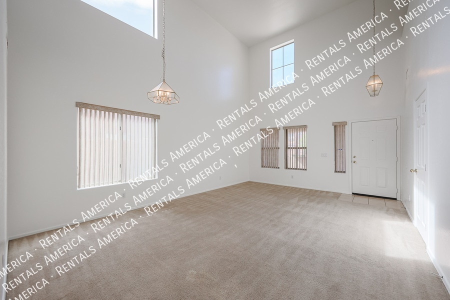 Building Photo - 2763 N 106th Ln