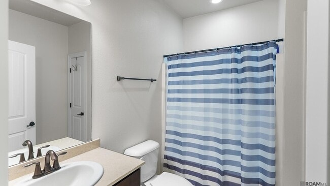 Building Photo - 17634 Hoods Ridge Dr