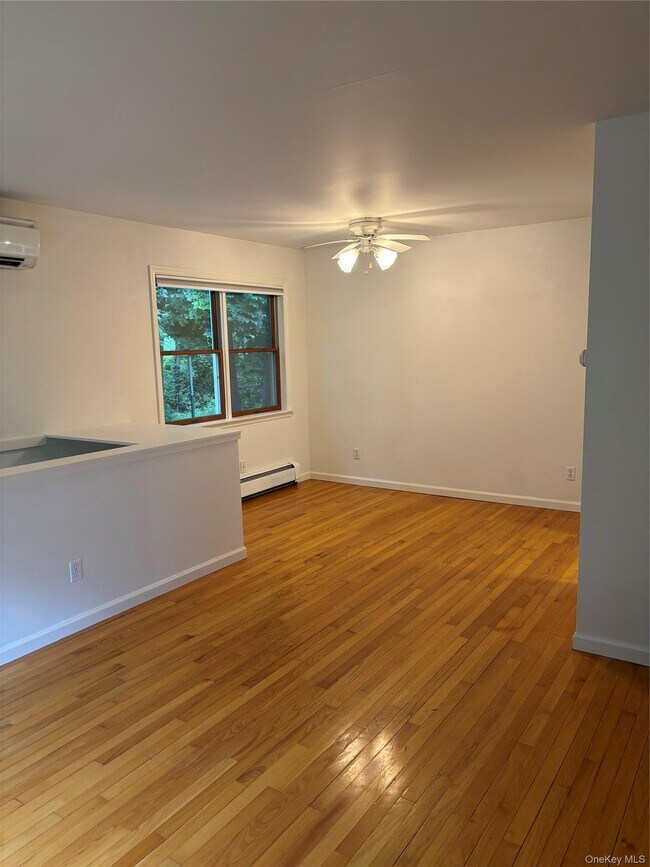 Building Photo - 600 NY-22
