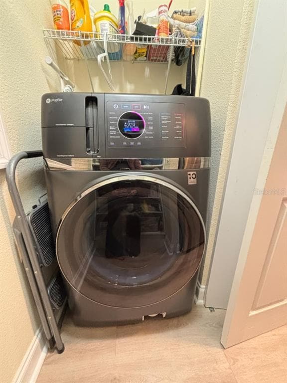 Building Photo - 455 Alt 19