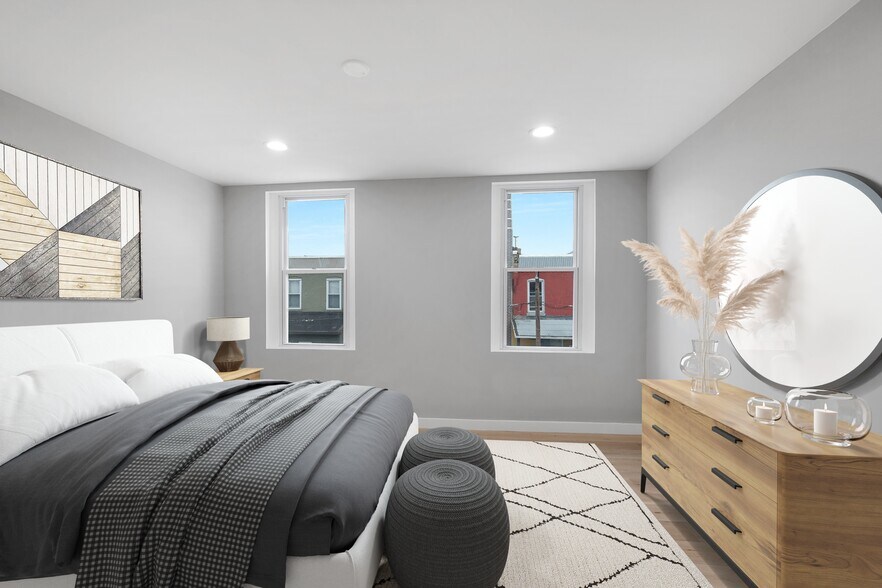 Building Photo - 1635 Lecount St