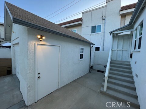 Building Photo - 383 Harvey Dr