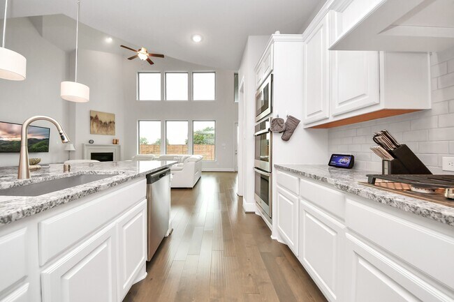 Building Photo - 1714 McCrae Hill Ct