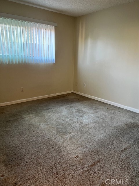 Building Photo - 3032 E 5th St