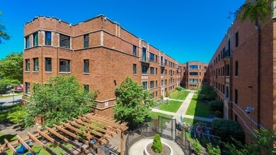 Building Photo - The Juneway Gardens