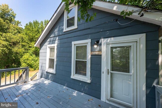 Building Photo - 8075 Solley Rd