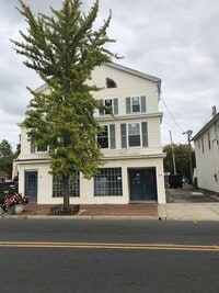 Building Photo - 59 Throckmorton St