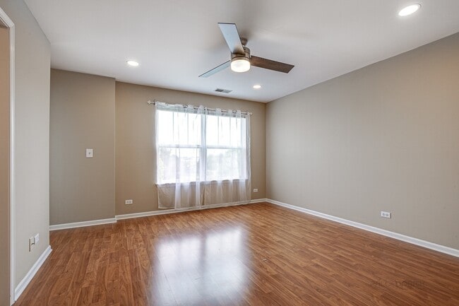 Building Photo - 1817 Crenshaw Cir