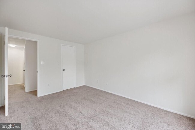 Building Photo - 9287 Chadburn Pl