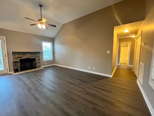 Building Photo - 1353 Francesca Drive