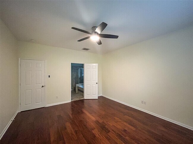 Building Photo - 6002 Salcon Cliff Dr