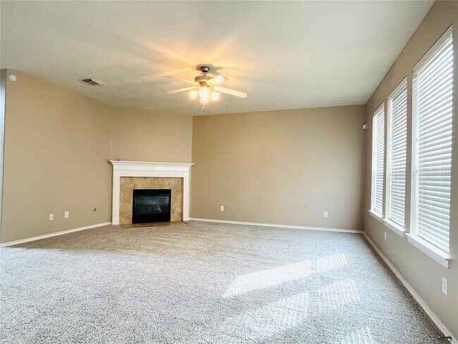 Building Photo - 13710 Clear Trail Ln