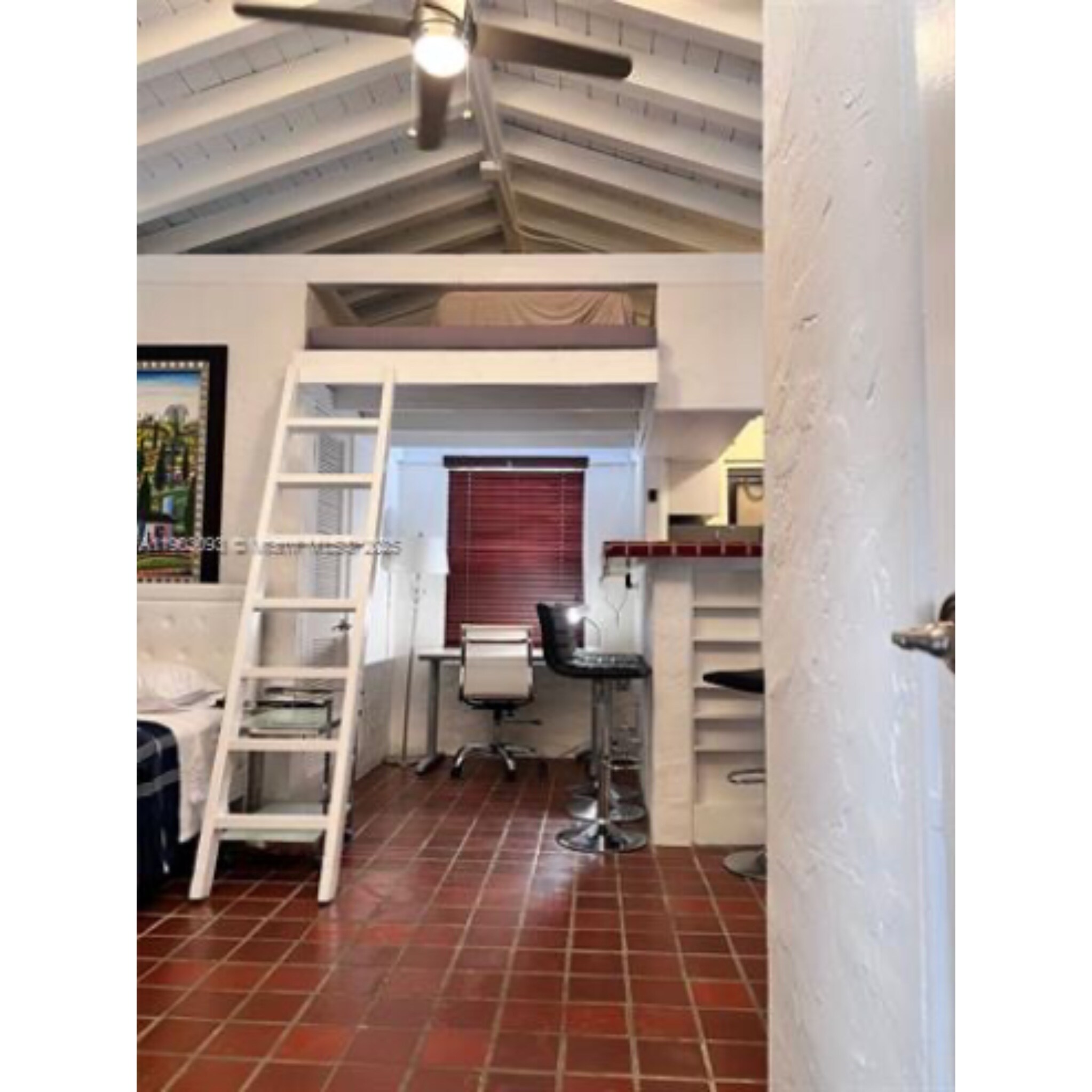 Building Photo - 1301 Milan Ave