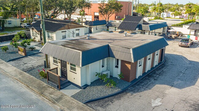 Building Photo - 1460 Guava Ave