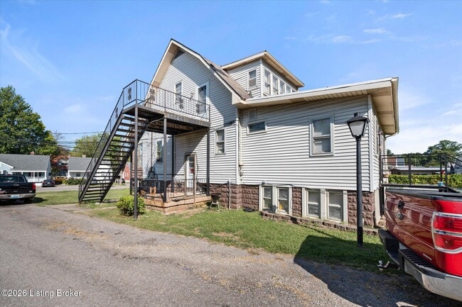 Building Photo - 4925 Southside Dr