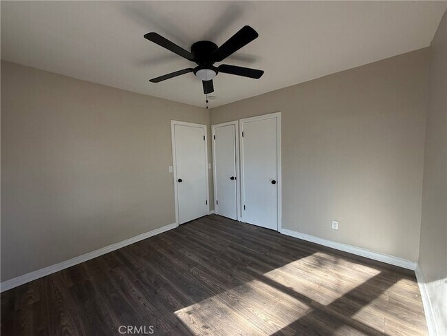 Building Photo - 1222 Hardt St