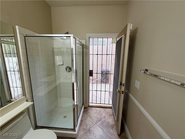 Building Photo - 274 Tropic Tan Ct