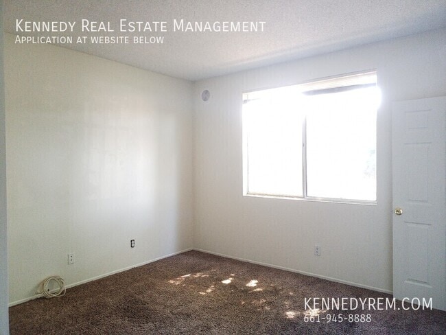 Building Photo - 2825 W Avenue K 12
