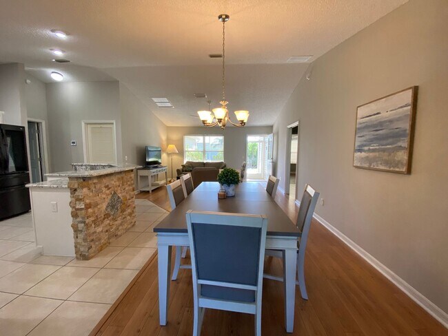 Building Photo - Beautiful ANNUAL, Fully Furnished, turnkey 3 Beds & 2 Baths in The Village of Sabal Chase