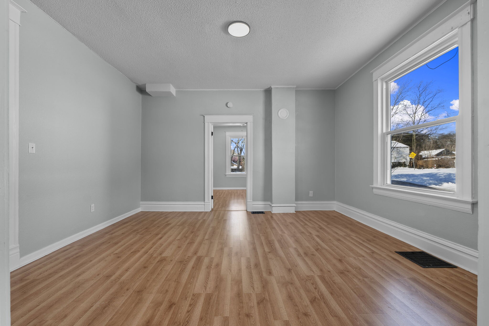 Building Photo - 1237 N Spanish St