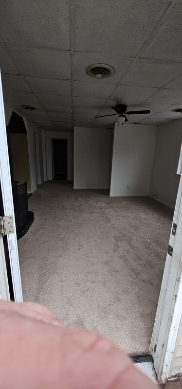 Building Photo - 361 N Gallatin Ave