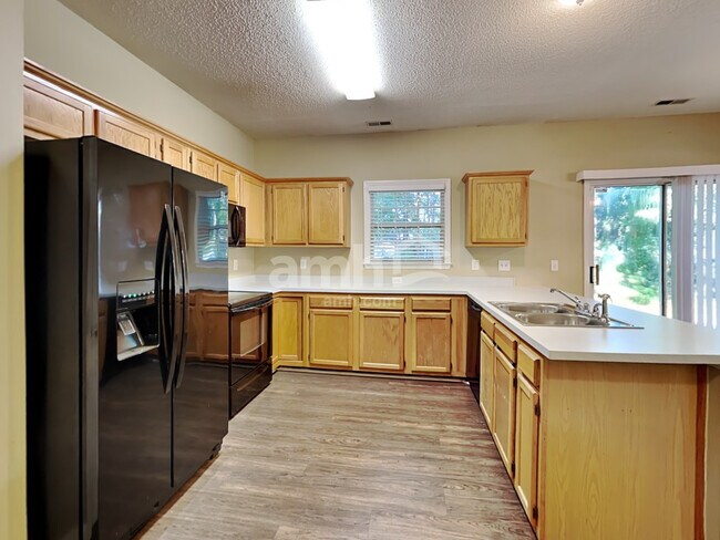 Building Photo - 1003 Pine Acres Ct