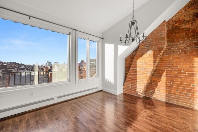 Building Photo - 32 Hancock St