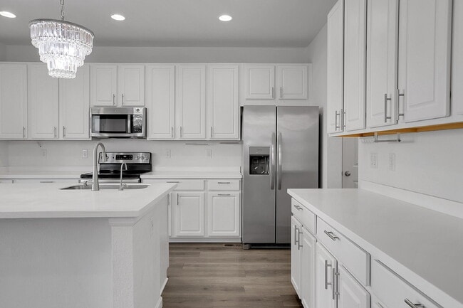 Building Photo - $2,995.95,  4-bed, 3.5-bath, located in Aurora with beautiful finishes.