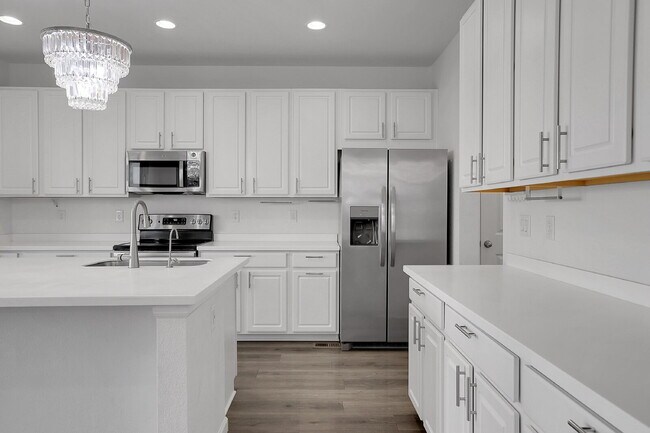 Building Photo - $3,050.00, 4-bed, 3.5-bath, located in Aurora with beautiful finishes.