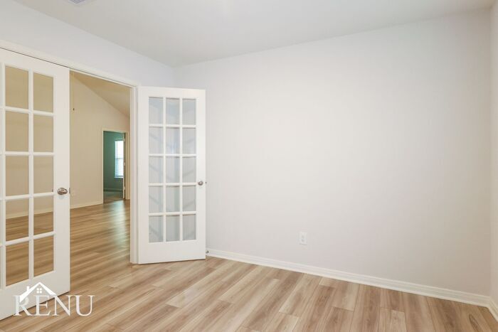 Building Photo - 25506 Rose Creek Dr