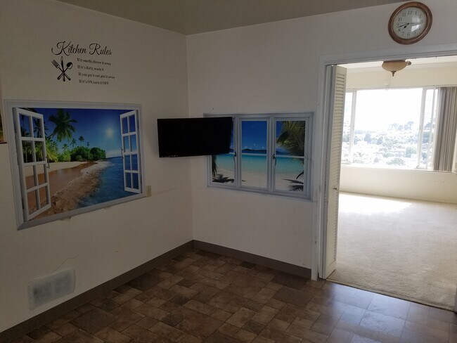 Building Photo - 471 Joost Ave