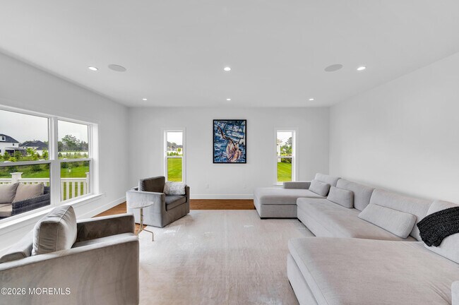 Building Photo - 1675 St Regis Ct