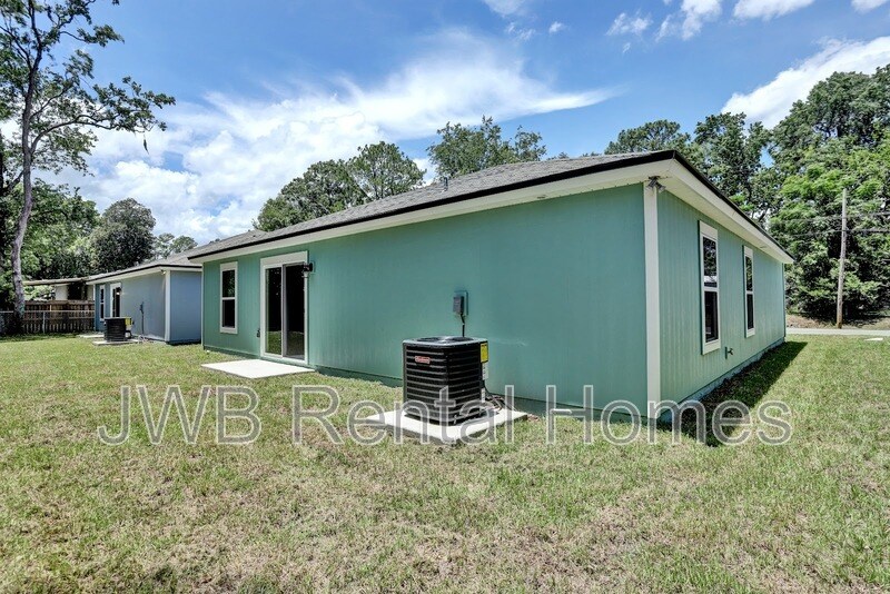 Building Photo - 5440 Chenango Blvd