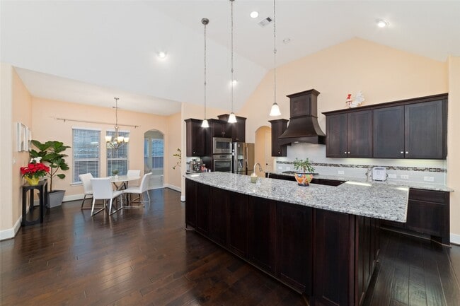 Building Photo - 17411 Aberdeenshire Dr