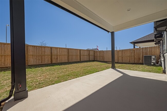 Building Photo - 2315 Red Chip Ln