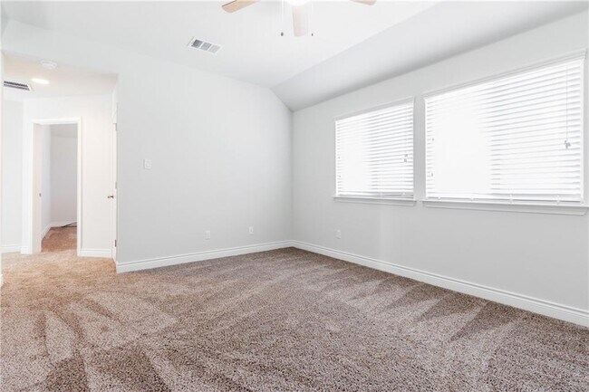 Building Photo - 2104 Pindos Pony Way