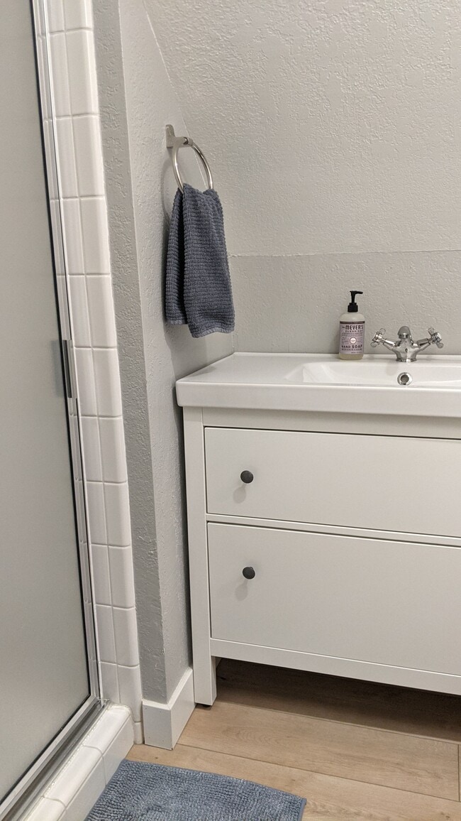 Building Photo - 1661 Choctaw St