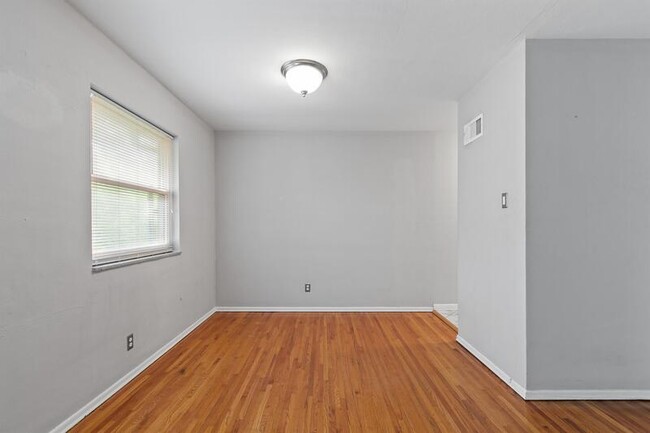 Building Photo - 7848 Big Bend Blvd