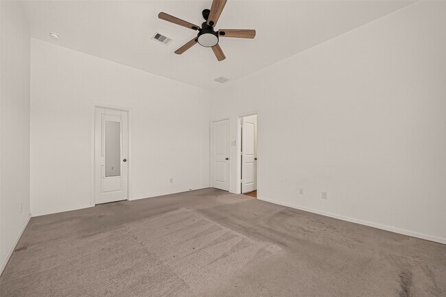 Building Photo - 3242 Spanish Oak Ln