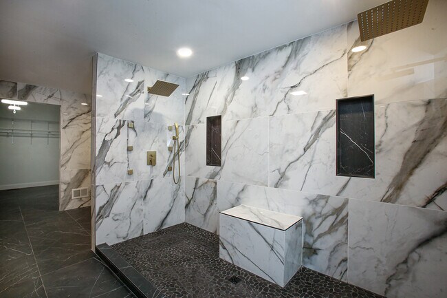 Building Photo - 1508 Mullis Rd